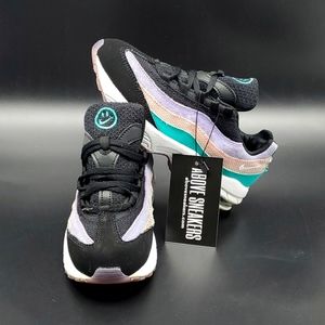 NIKE AIR MAX YOUTH SHOES